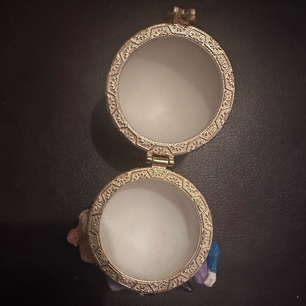 Humpty Dumpty Trinket Box - Picture 5 of 7